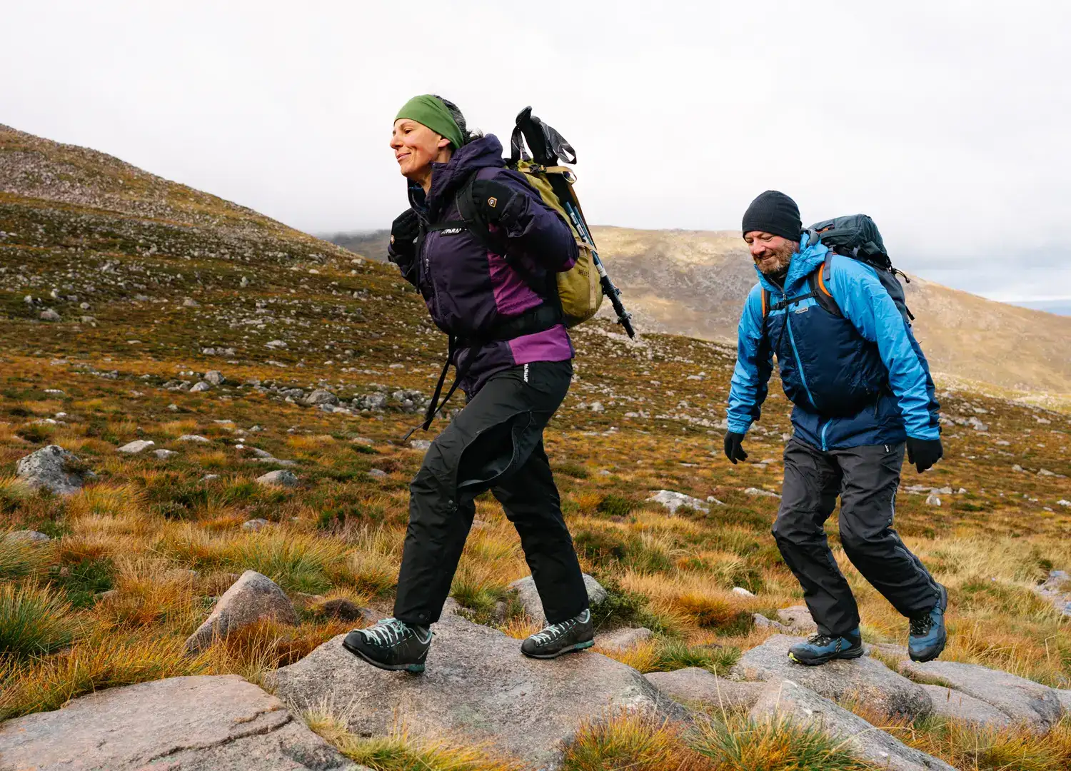Mountain Walking Hiking Image 1500x1080